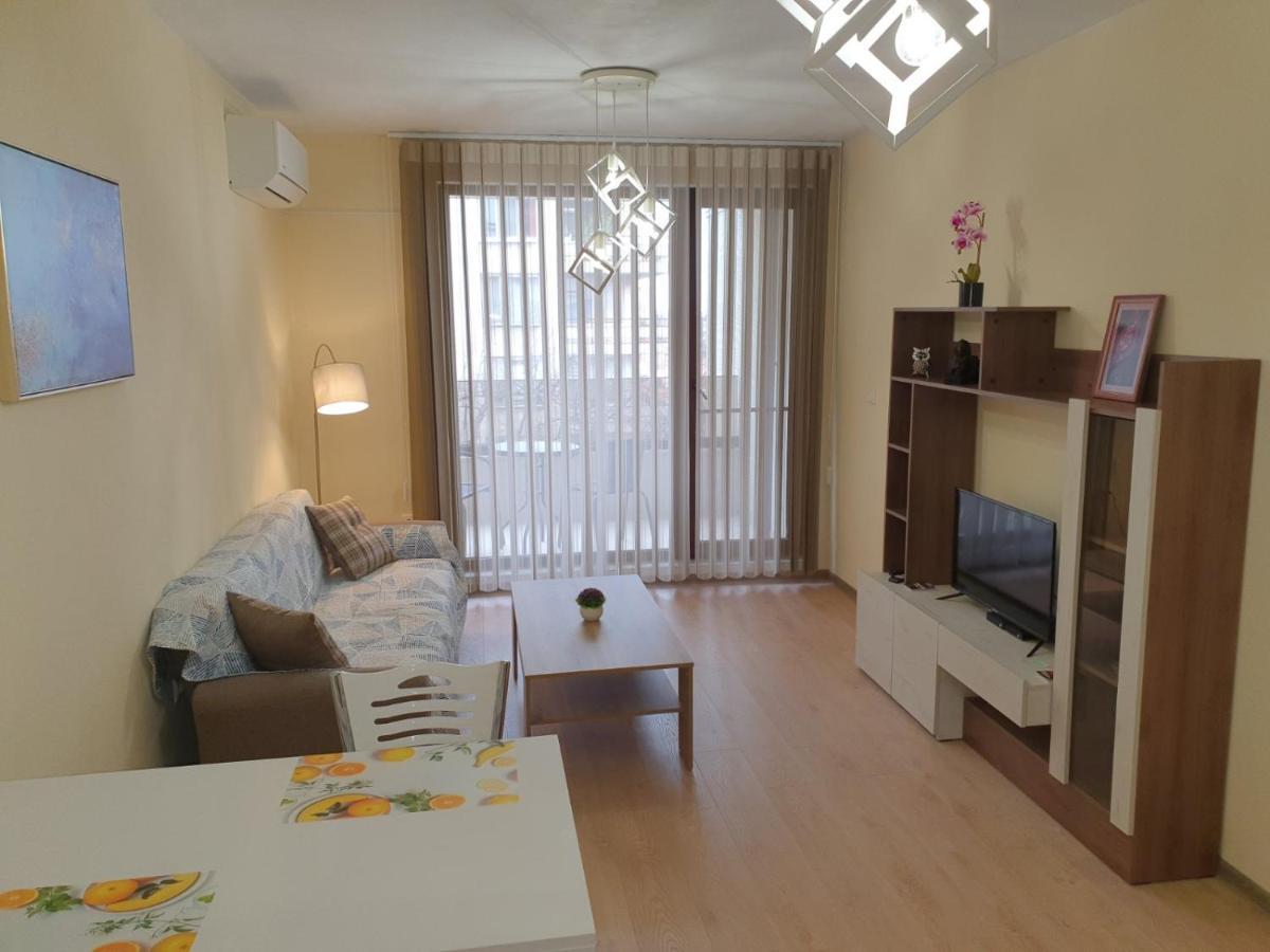 Augusta Apartment Stara Zagora Extérieur photo